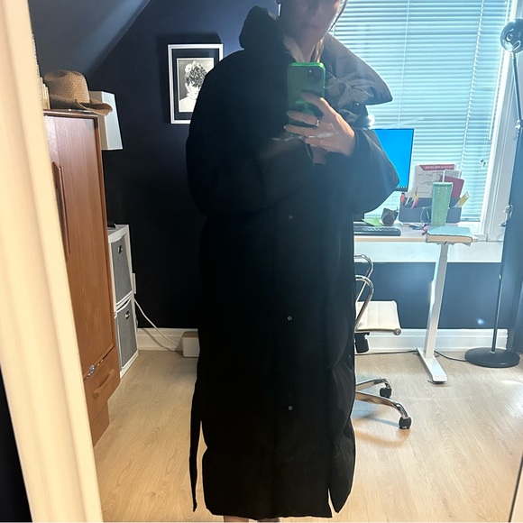 Ankle length jacket with waist belt- so warm! - Picture 4 of 4